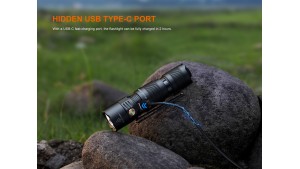 Fenix PD26R ACE - Lanternă Reîncărcabilă - 1300 Lumeni - 354 Metri