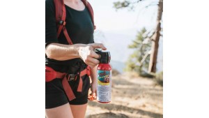 Spray împotriva urșilor - Counter Assault - 290 g - 12 metri